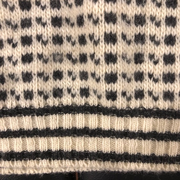 Vintage Volund Lokken Verk Norway Hand Knit Wool Sweater EUC Perfect War… - Picture 5 of 5